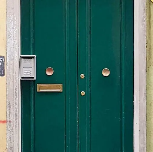 Il Nido - Cozy In Santa Croce Apartment *